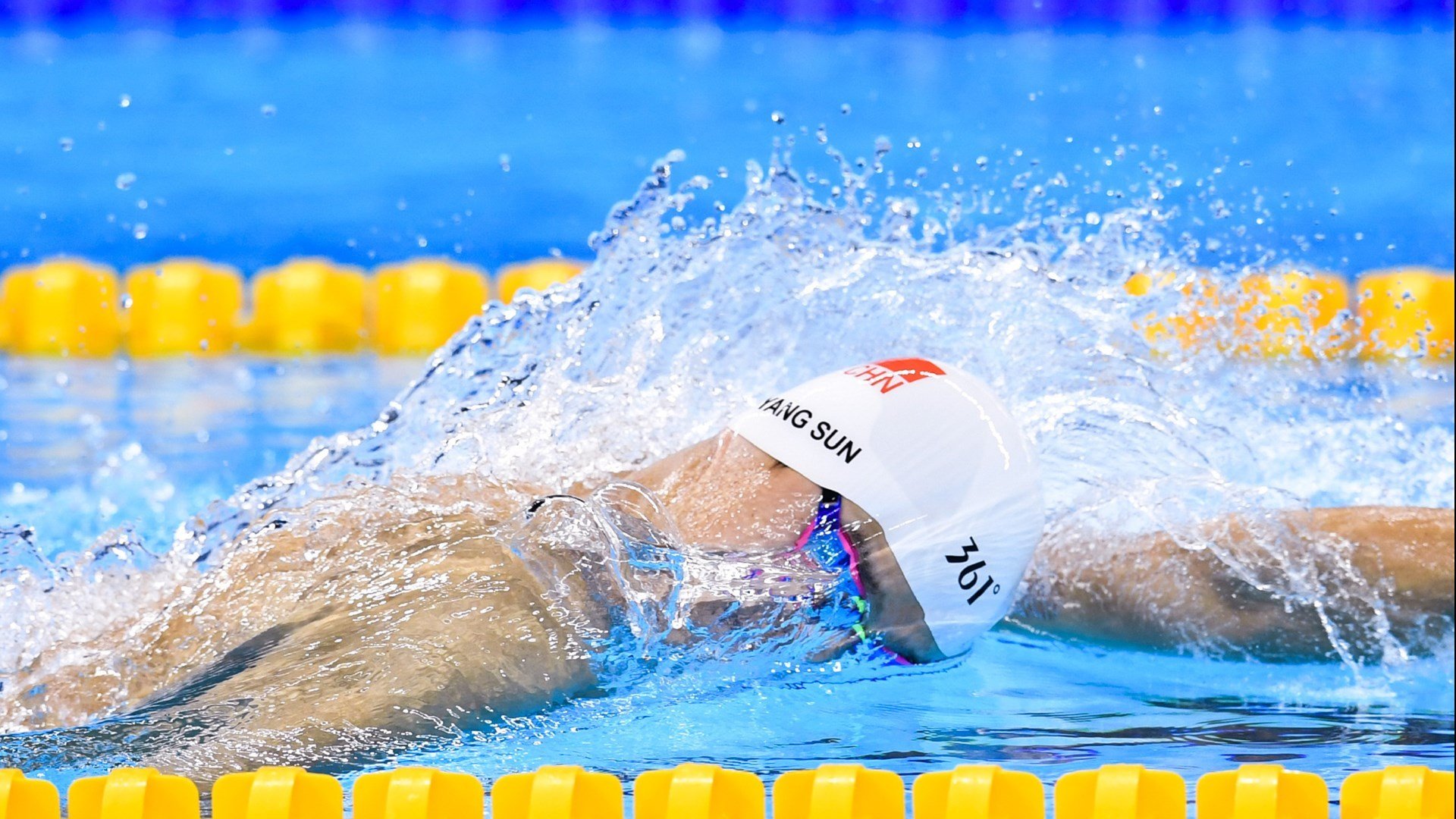 球场“坚不可摧”的防线:冠军的秘密堡垒